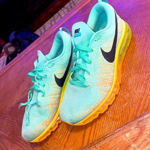 Nike Air Max 2014 Flyknit